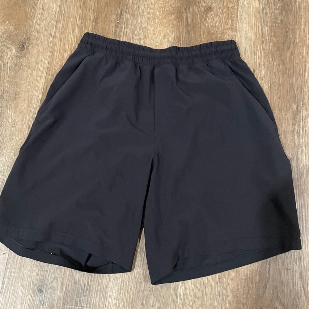 Lululemon Men’s Pacebreaker Linerless Short 7”